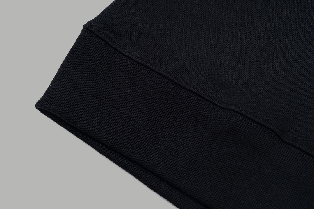 Simple round neck cotton sweatshirt