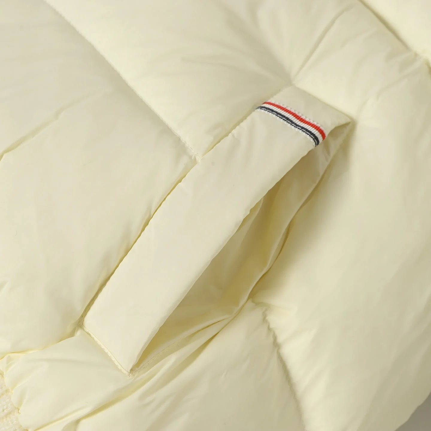 Knitted hooded down jacket