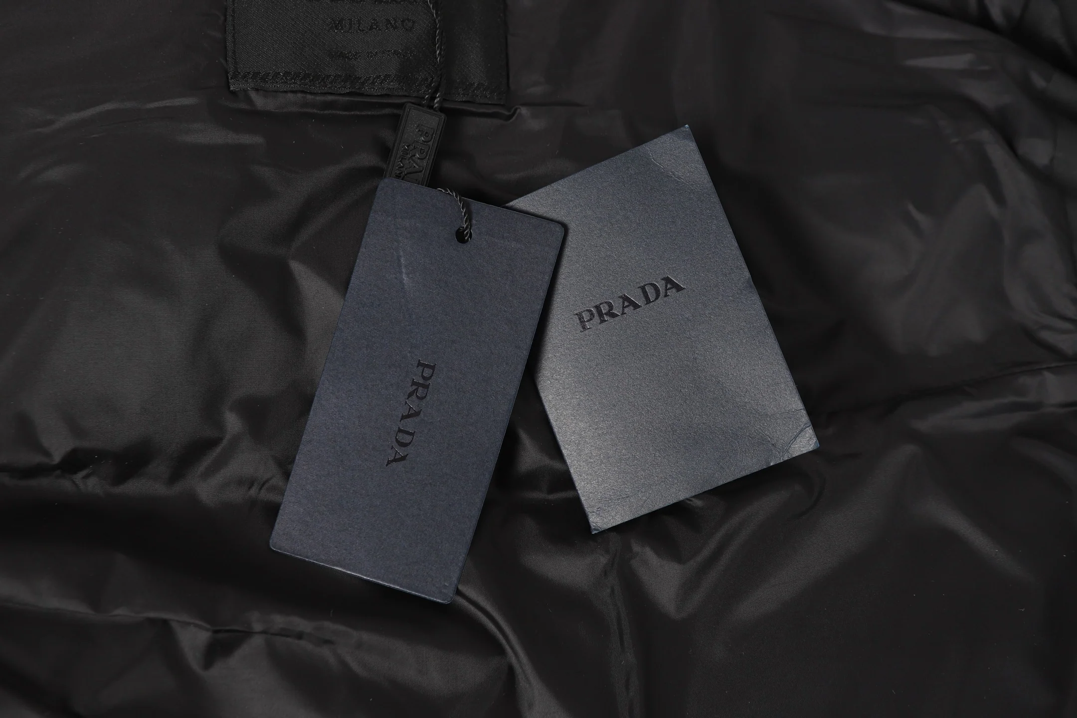 Stand collar zipper down vest