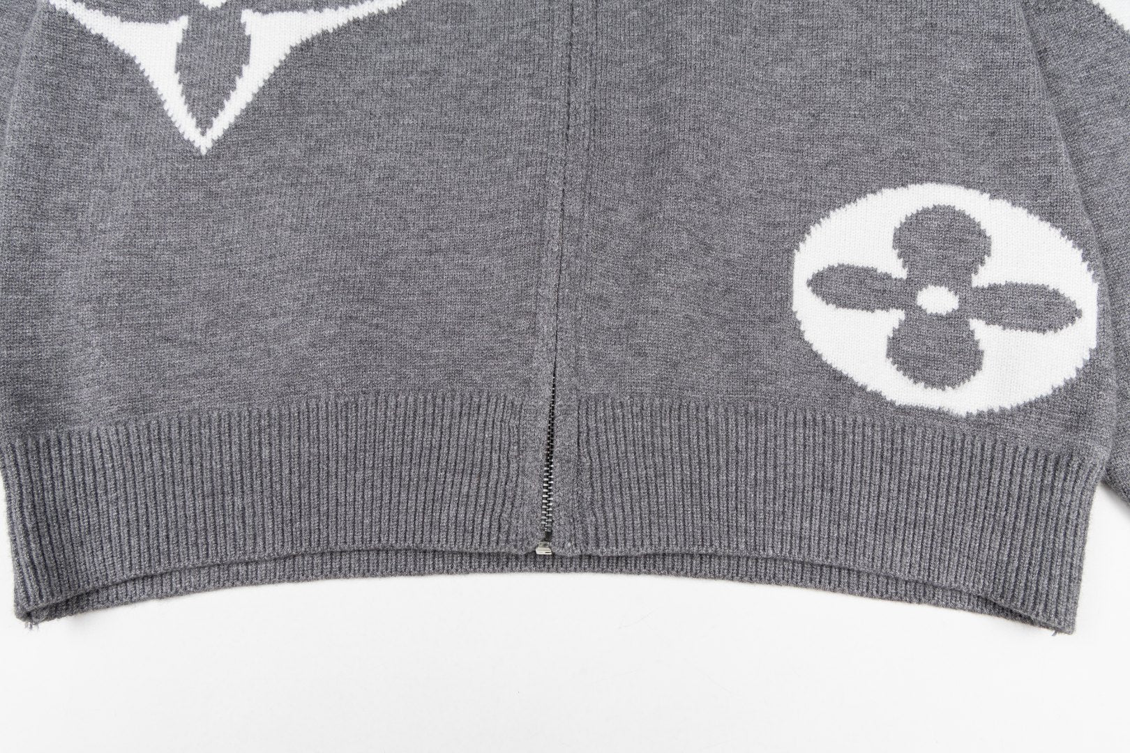 Jacquard zipper knitted sweater cardigan