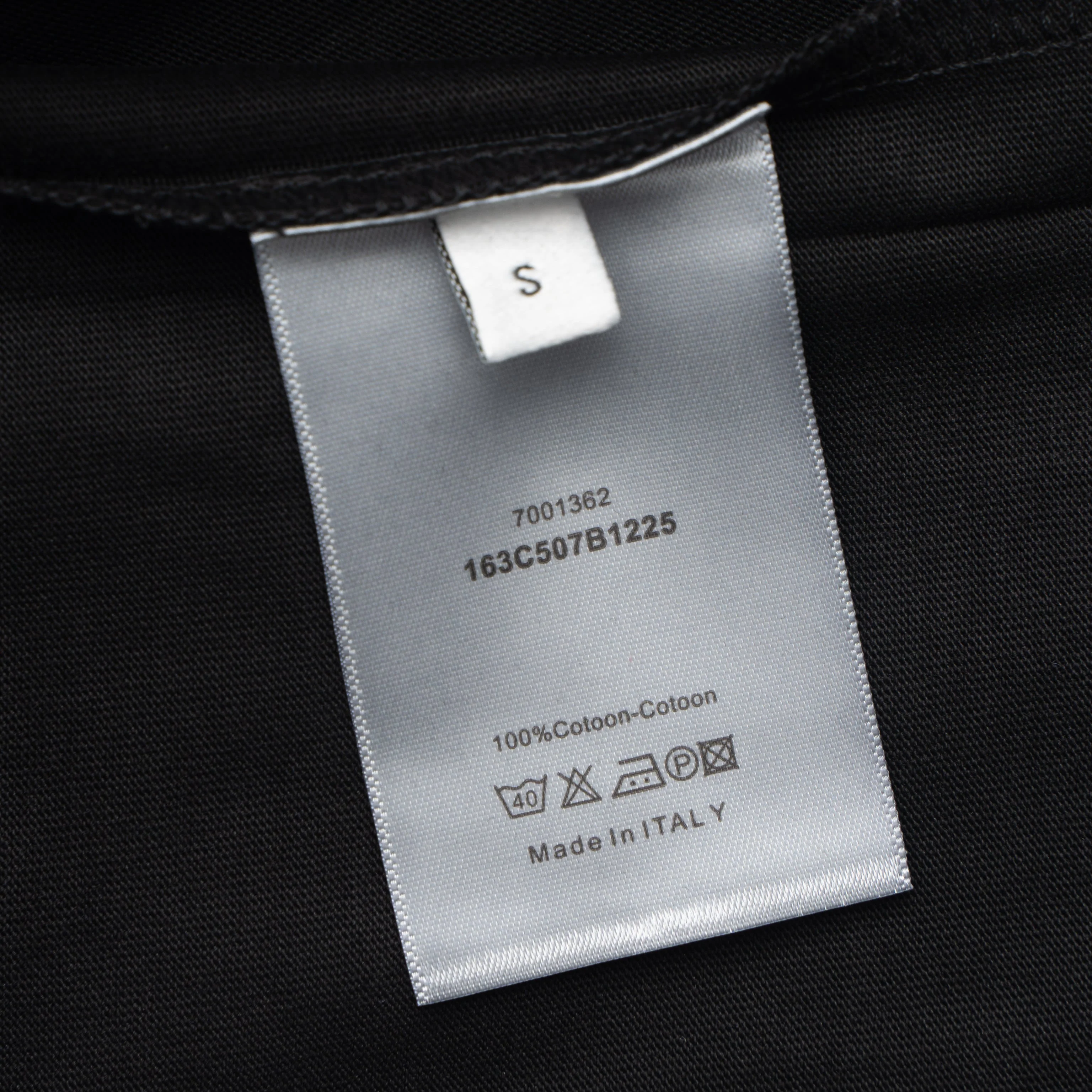 Printed T-Shirt: High-End Fashion Statement-1179