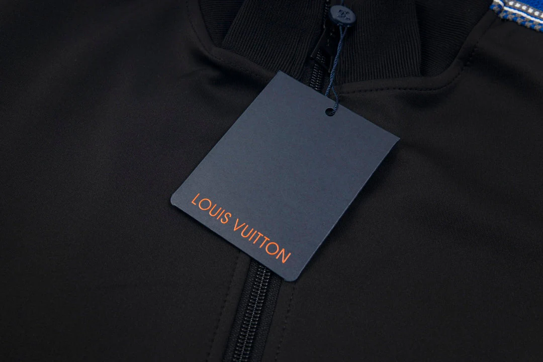 Jacquard zip-up jacket