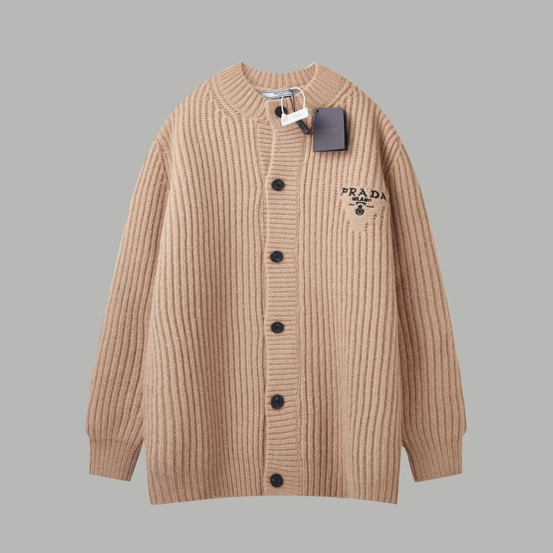 Embroidered knitted sweater cardigan