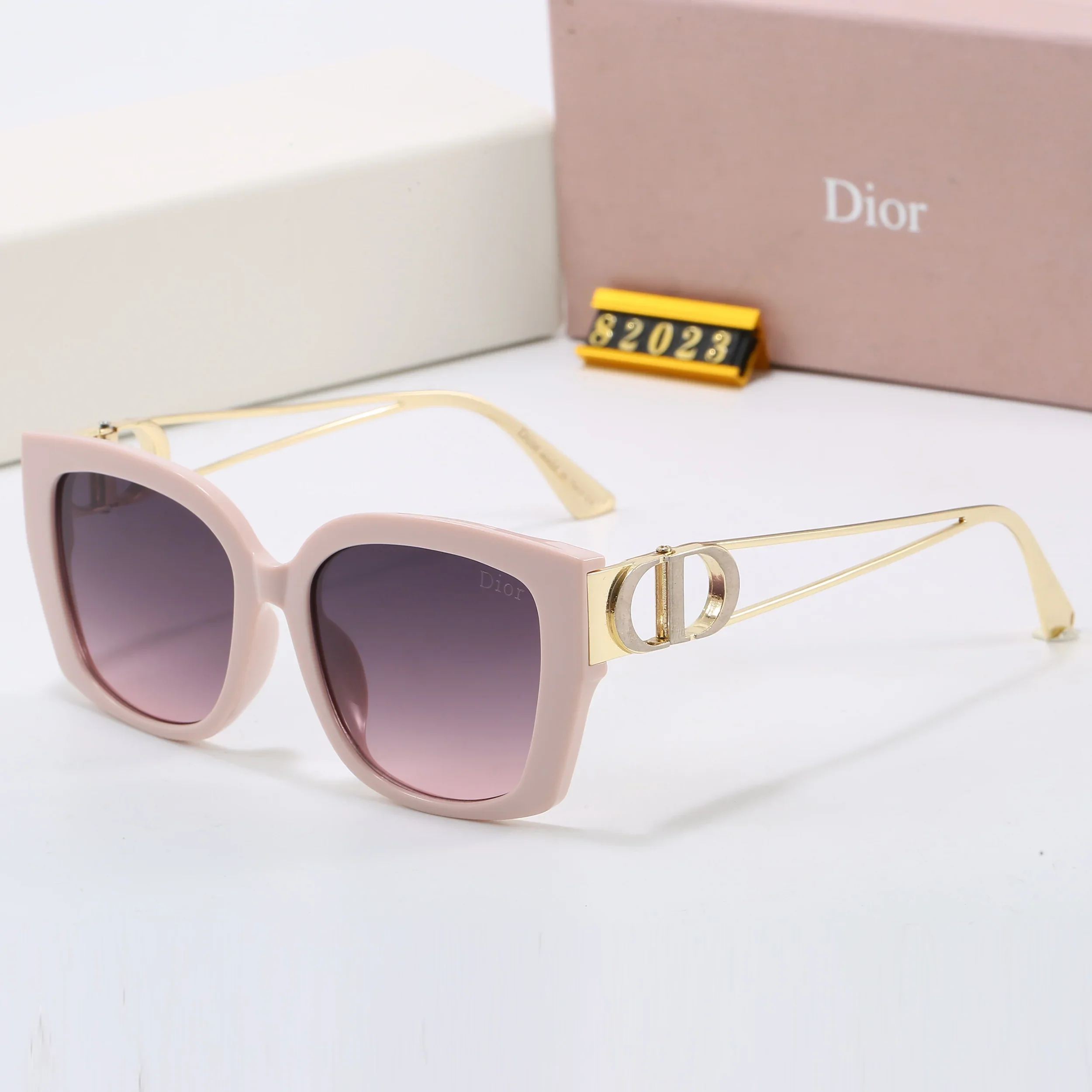 6 colors new style metal temple hot sunglasses 82023