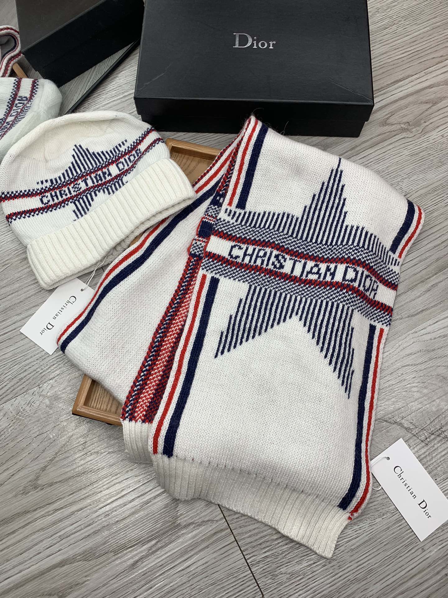 Star jacquard scarf and hat set