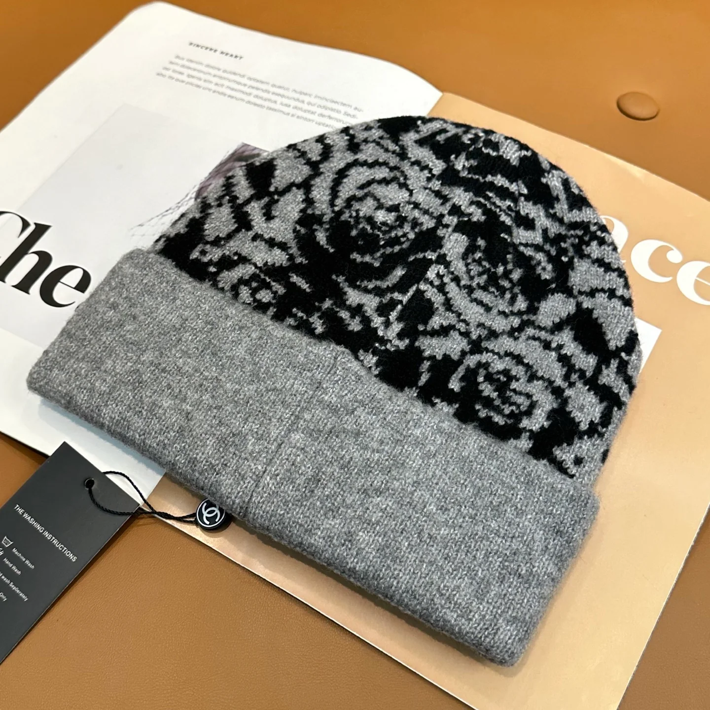 Camellia jacquard cashmere knitted  beanie