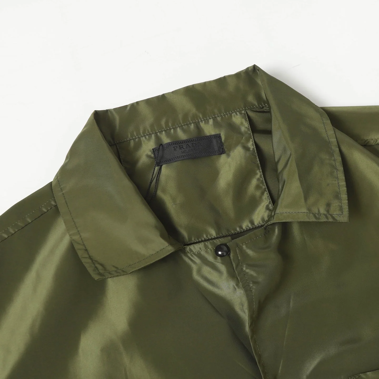 Green Nylon pocket T-shirt