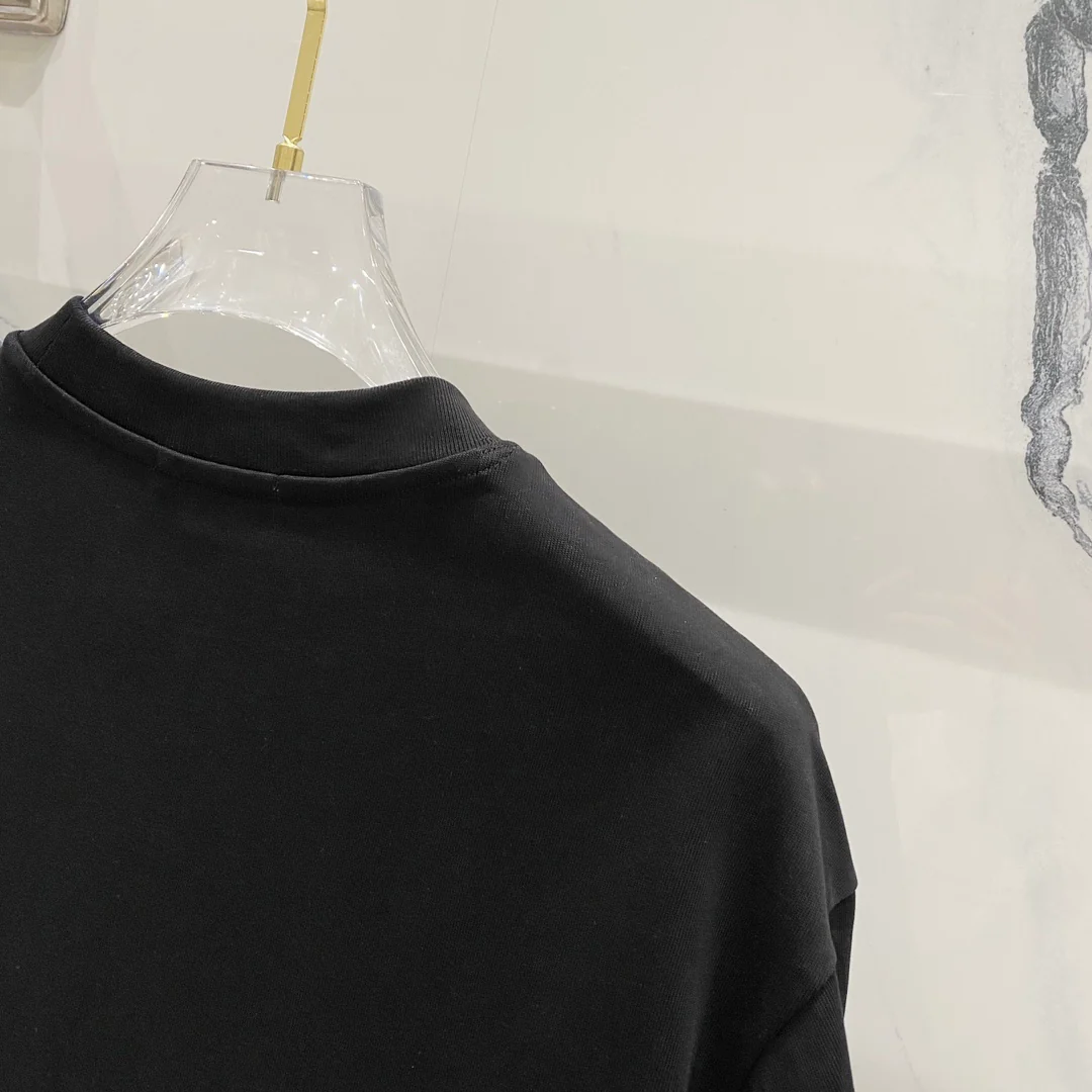 Fashion patch cotton T-shirt