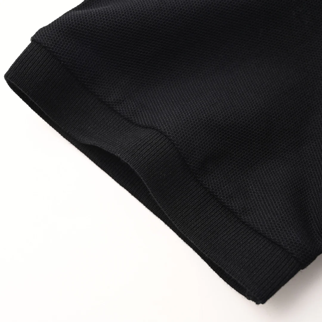 Cotton knit zip-up polo shirt