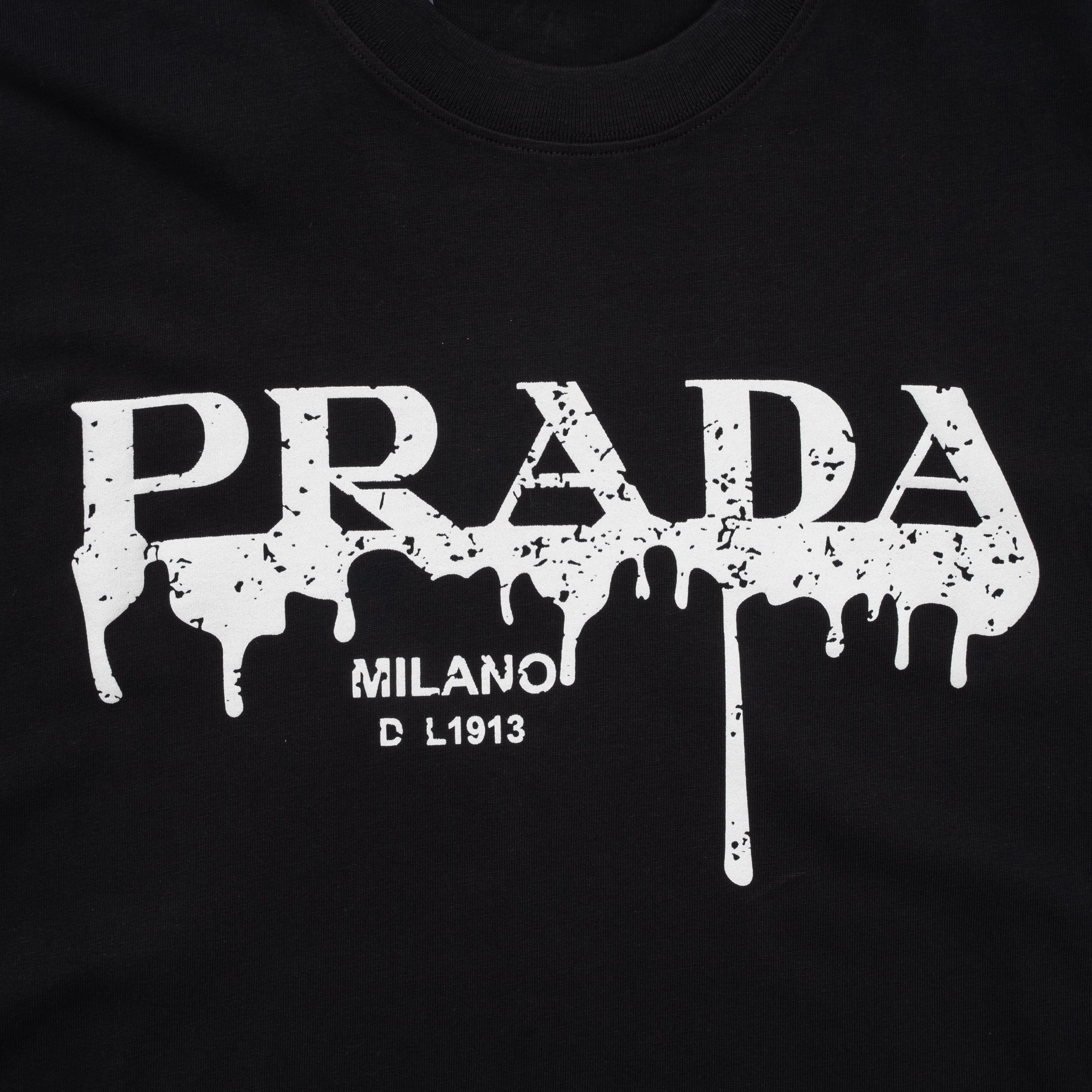 Printed T-Shirt: High-End Fashion Statement-1169