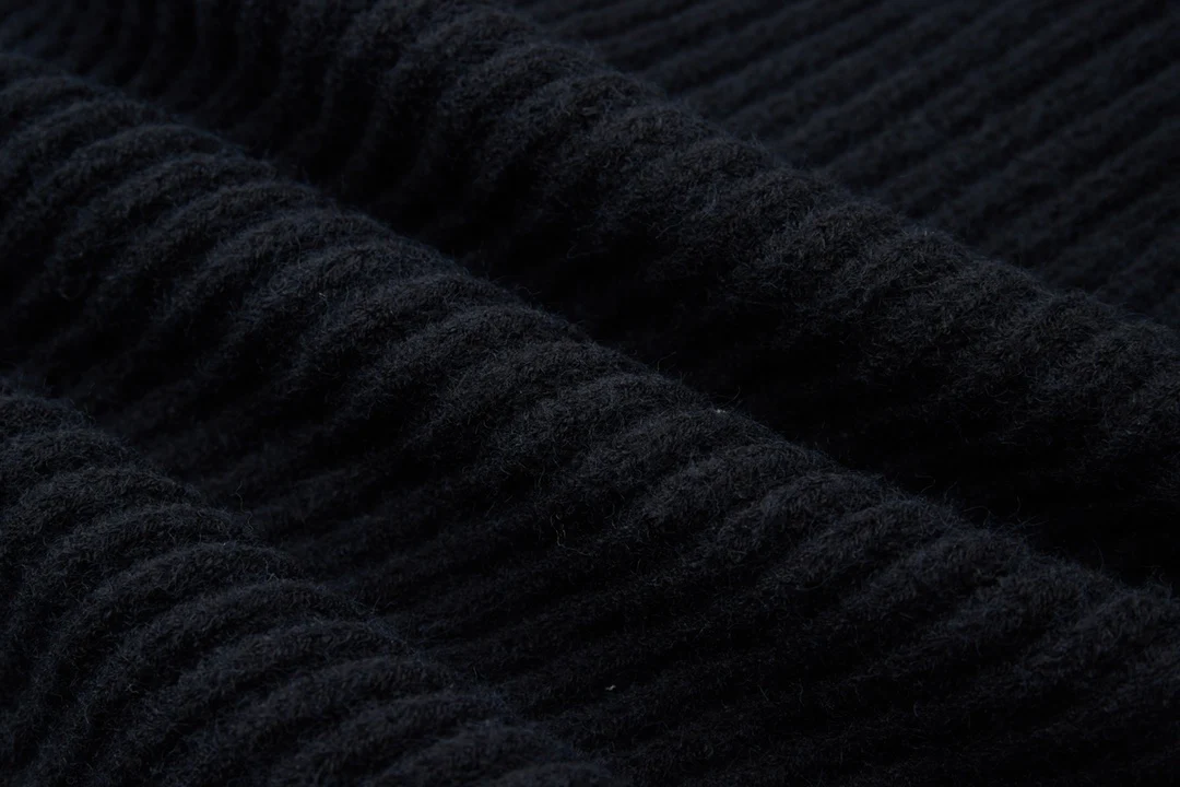 Embroidered knitted sweater cardigan