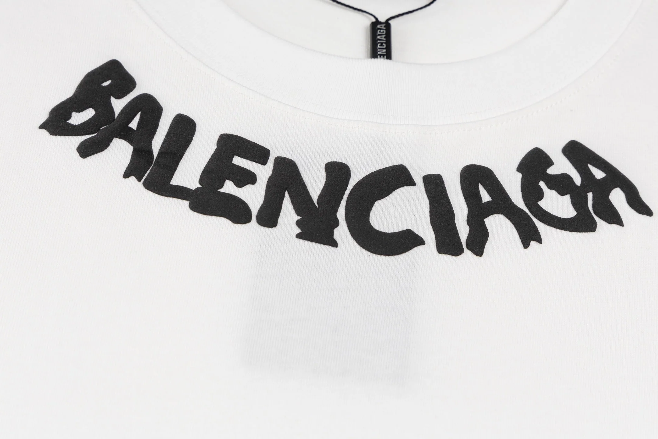 Foamed round neck printed cotton T-shirt