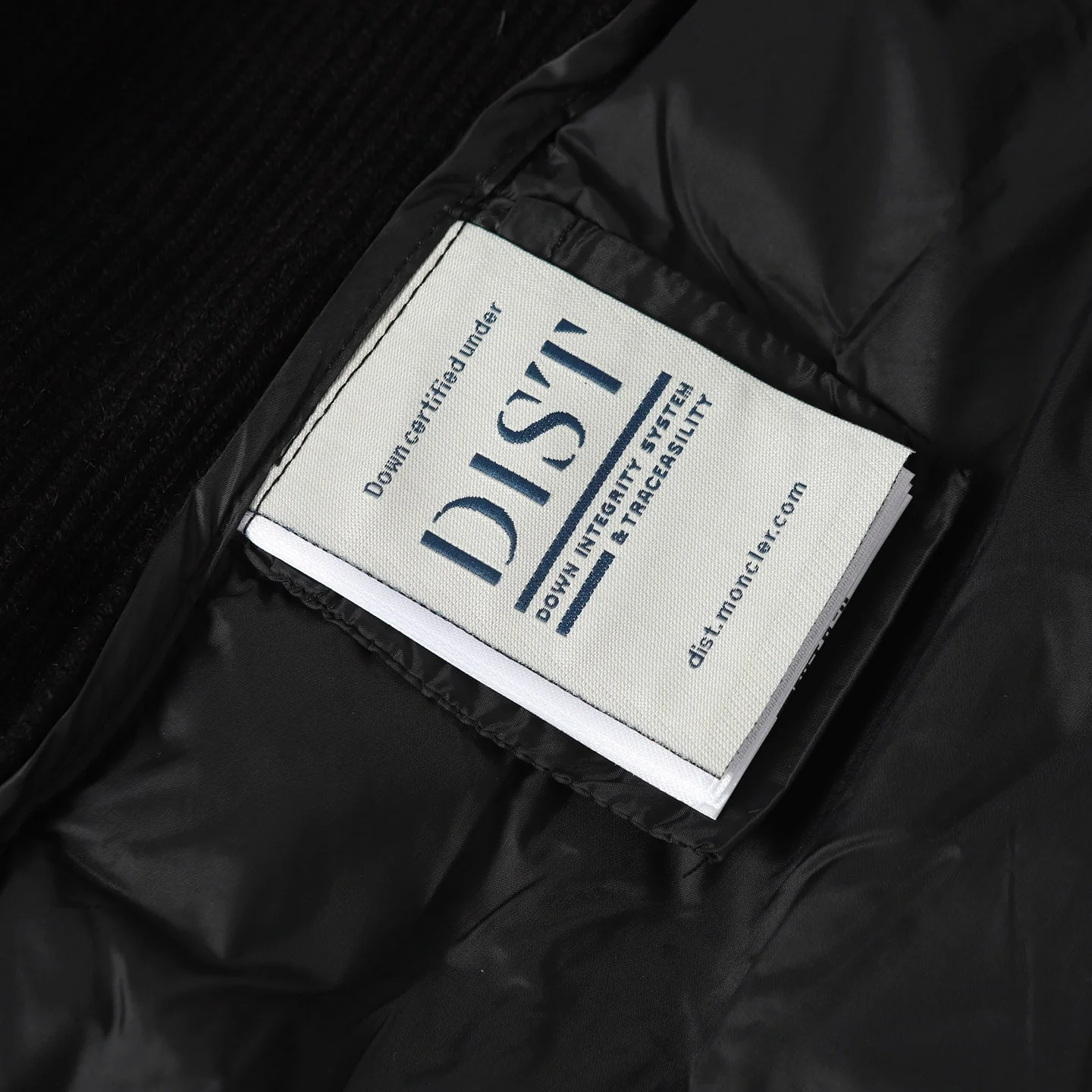 Wool Sleeve Matt Black Hooded Knitted Jacket