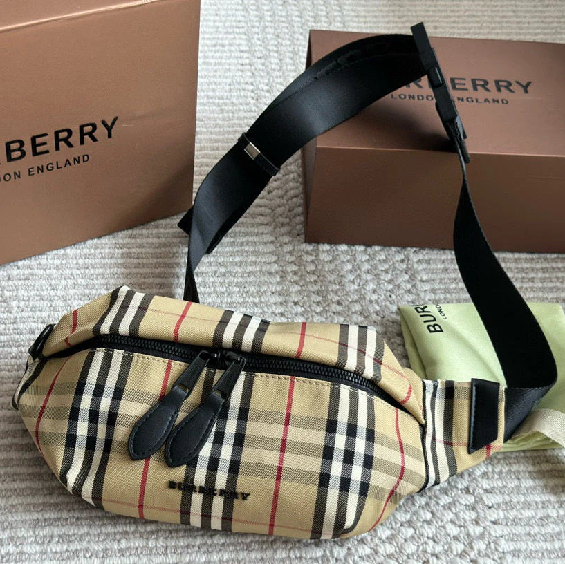 Unisex plaid waist bag