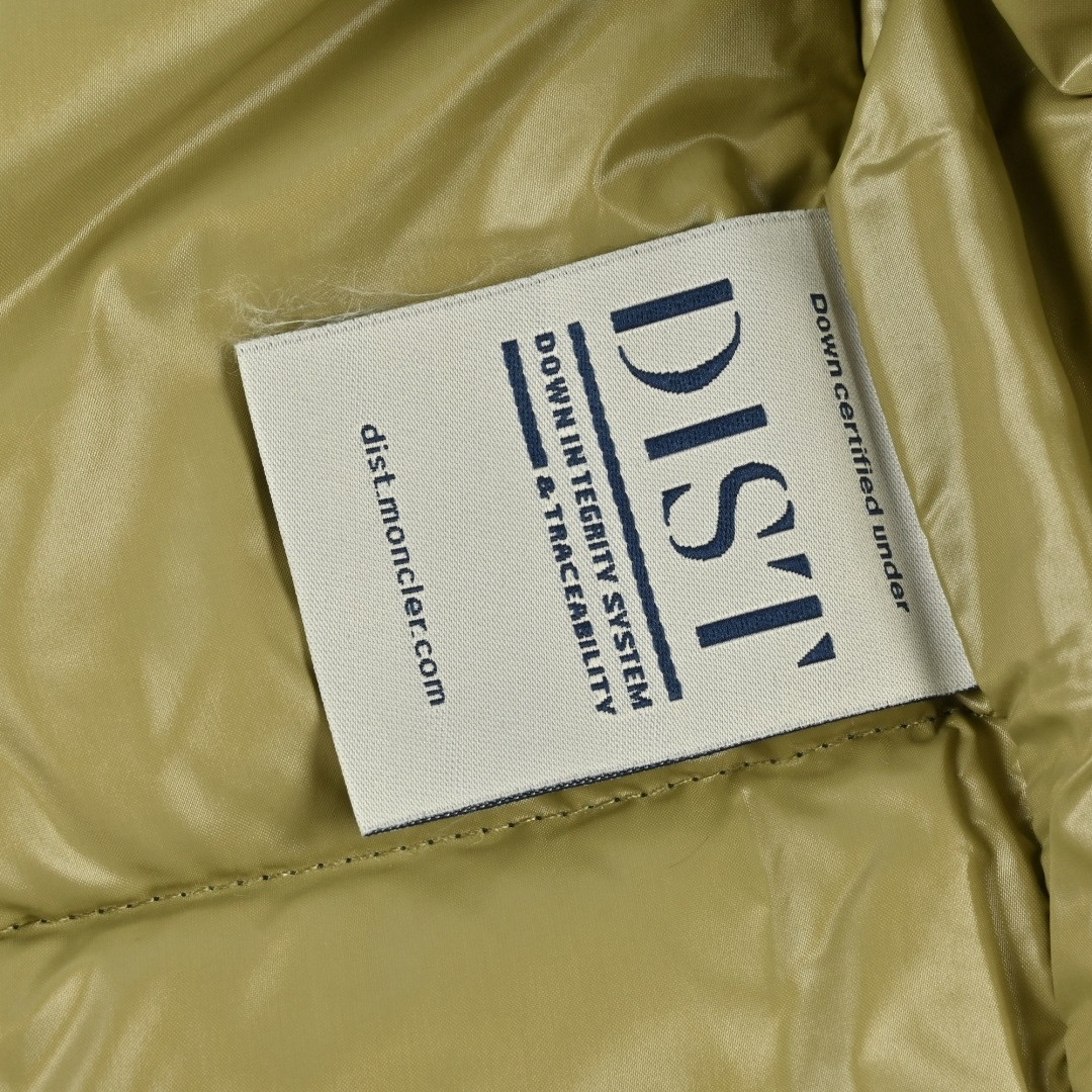 Stand collar zipper down vest