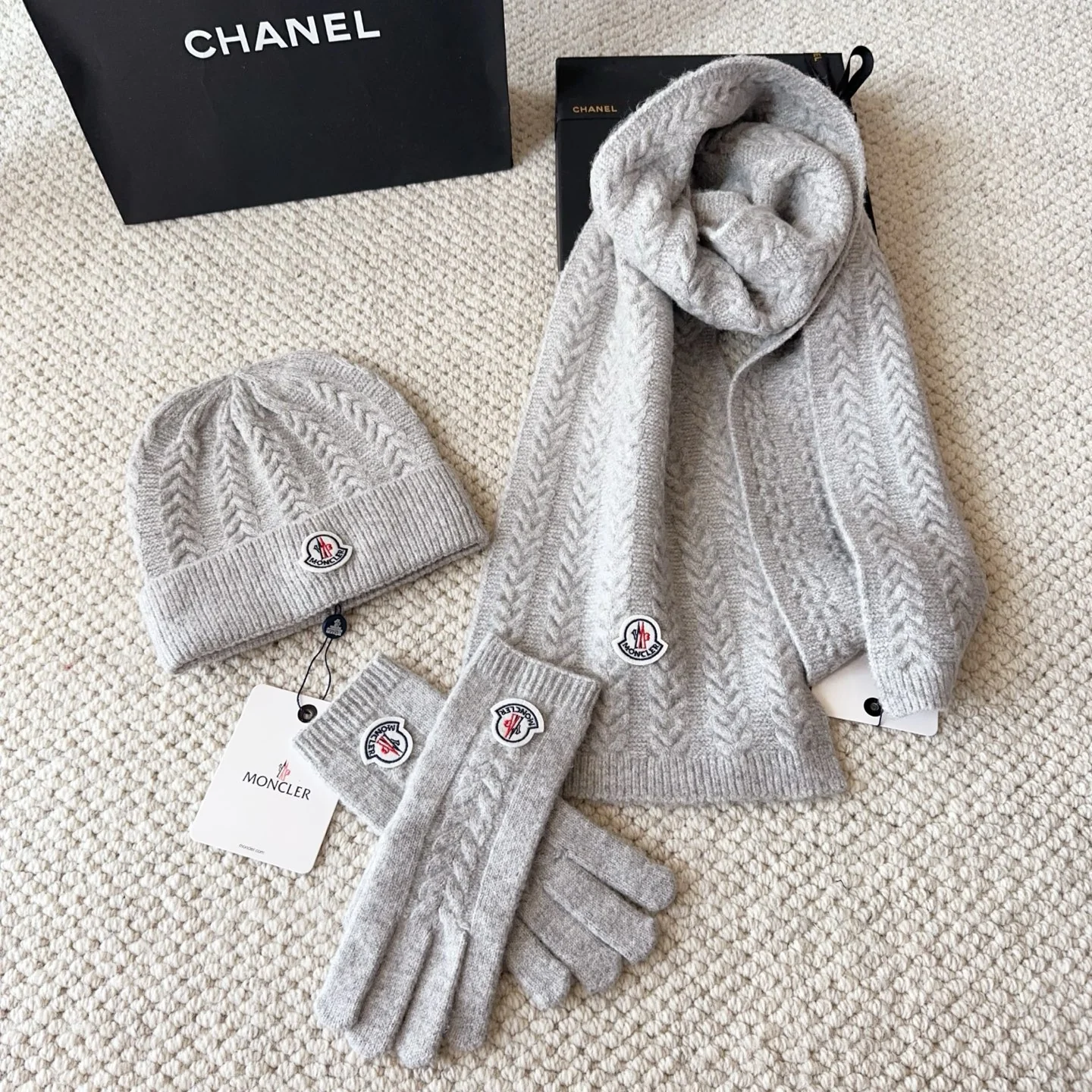 Embroidery knitted scarf hat gloves set