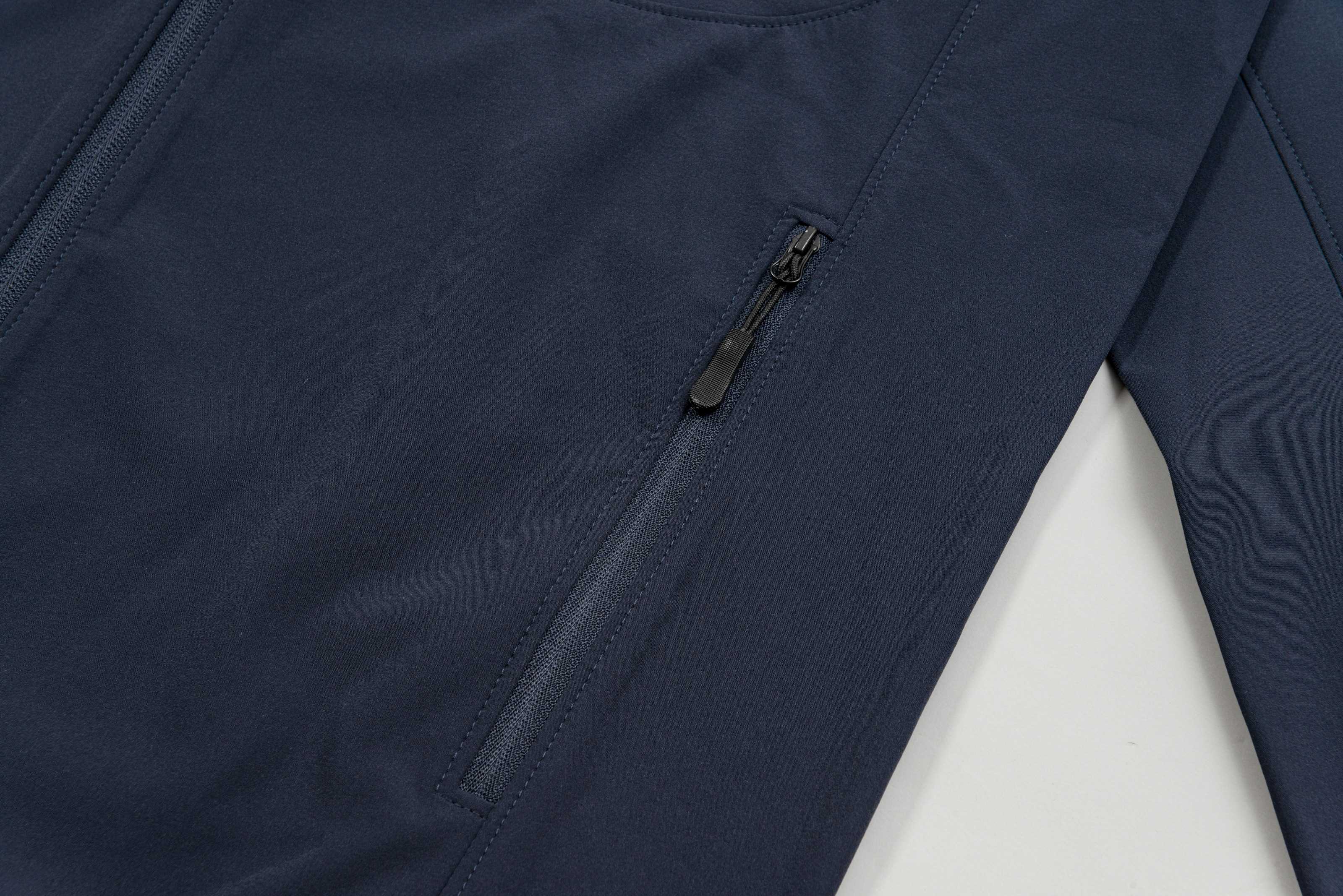 Waterproof quick-drying thin jacket