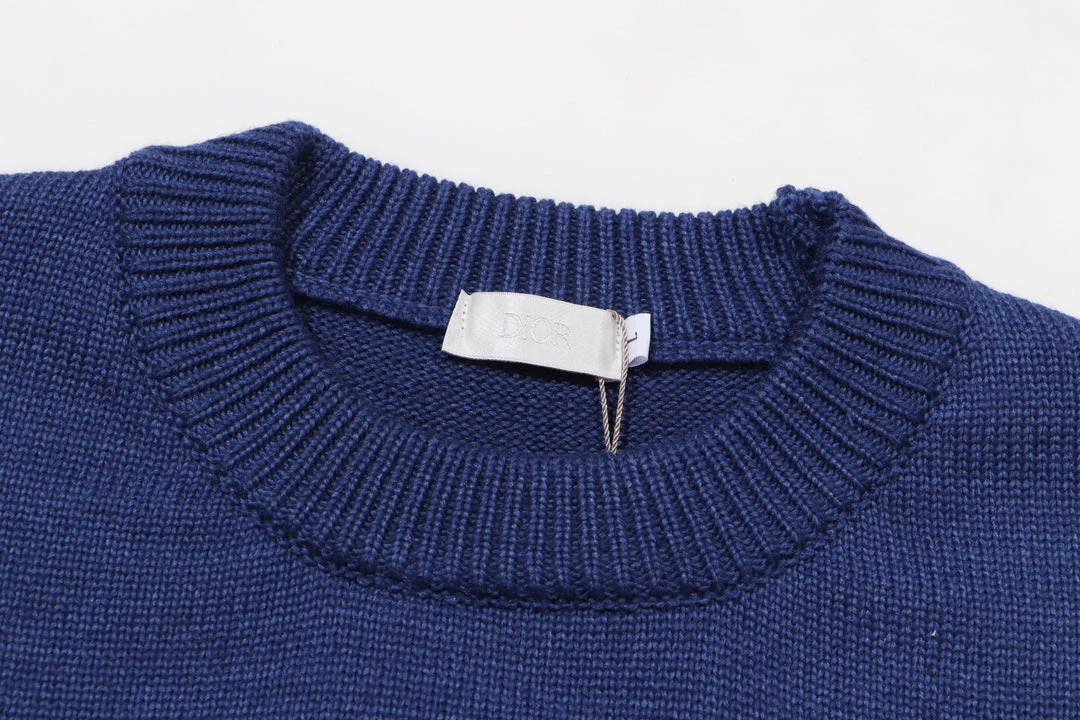 Knitted embroidered cashmere sweatshirt
