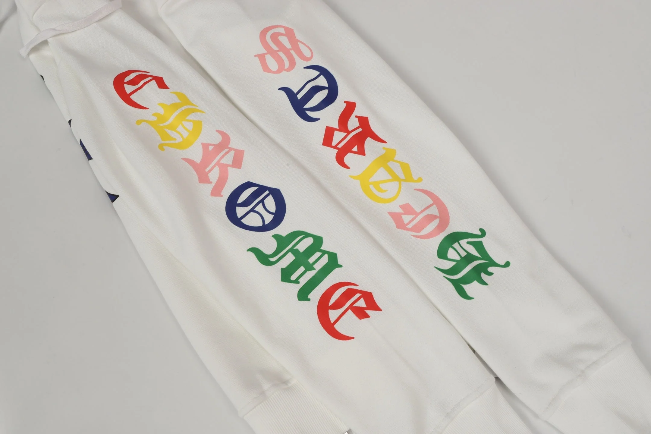 Colorful printed zip-up sweatshirt