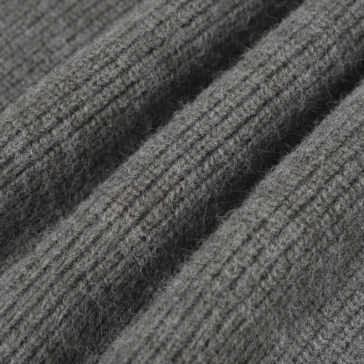 V-neck knitted sweatshirt