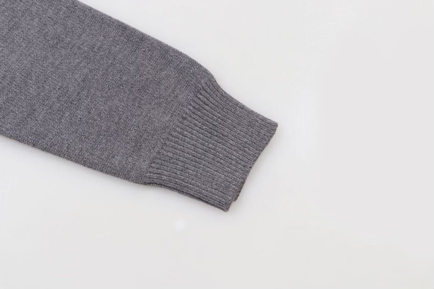 Knitted cashmere sweatshirt