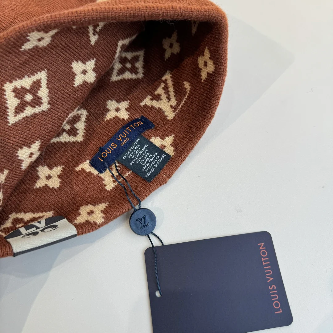 Reversible jacquard floral knit hat