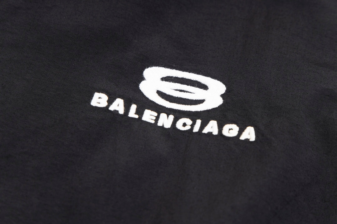 Waterproof nylon jacket