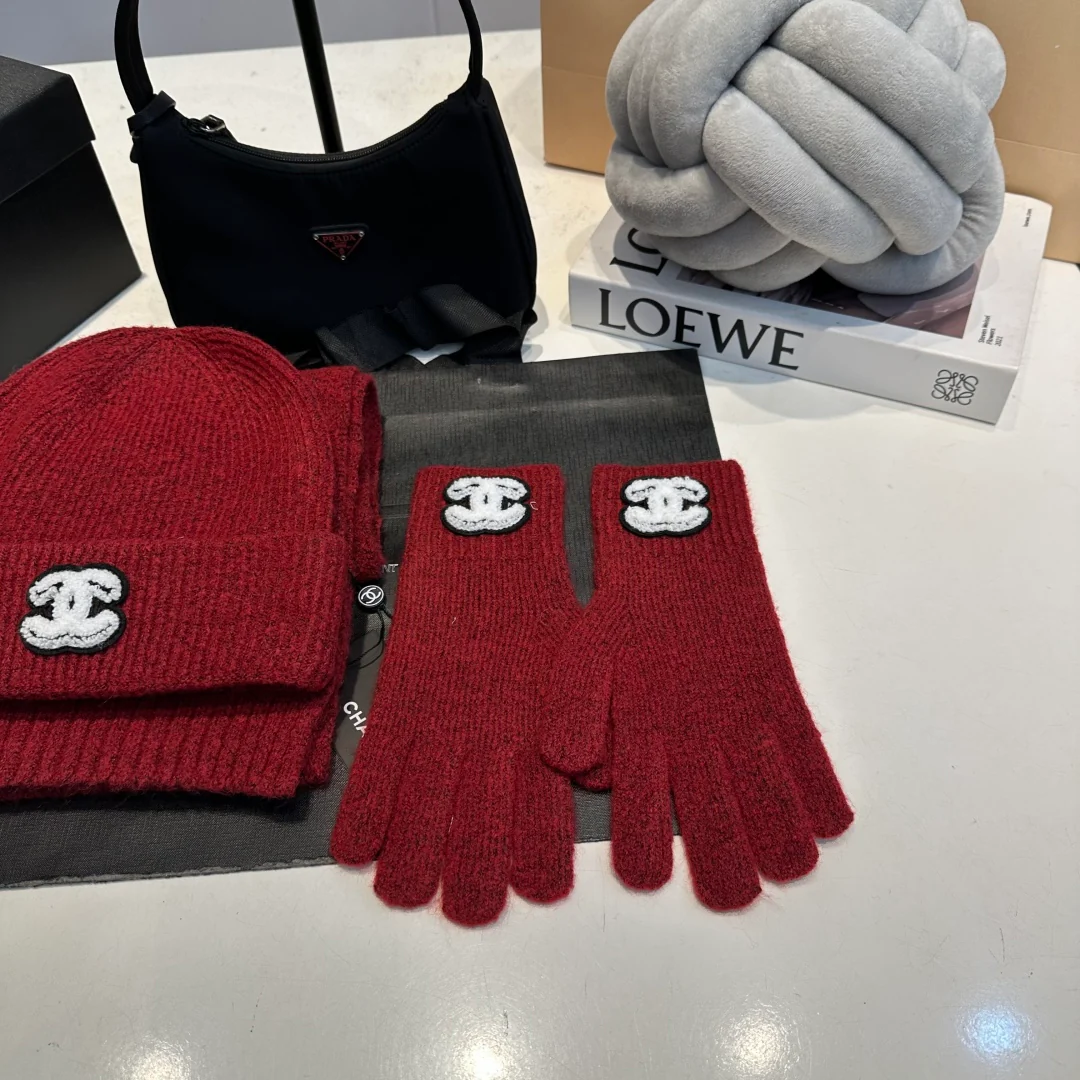 Embroidered knitted scarf hat gloves set