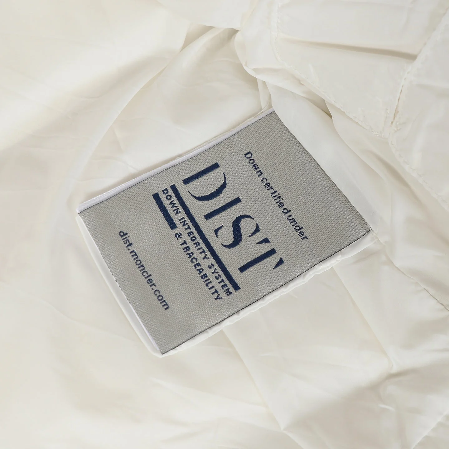 3D Quilted Zip-Up Down Jacket