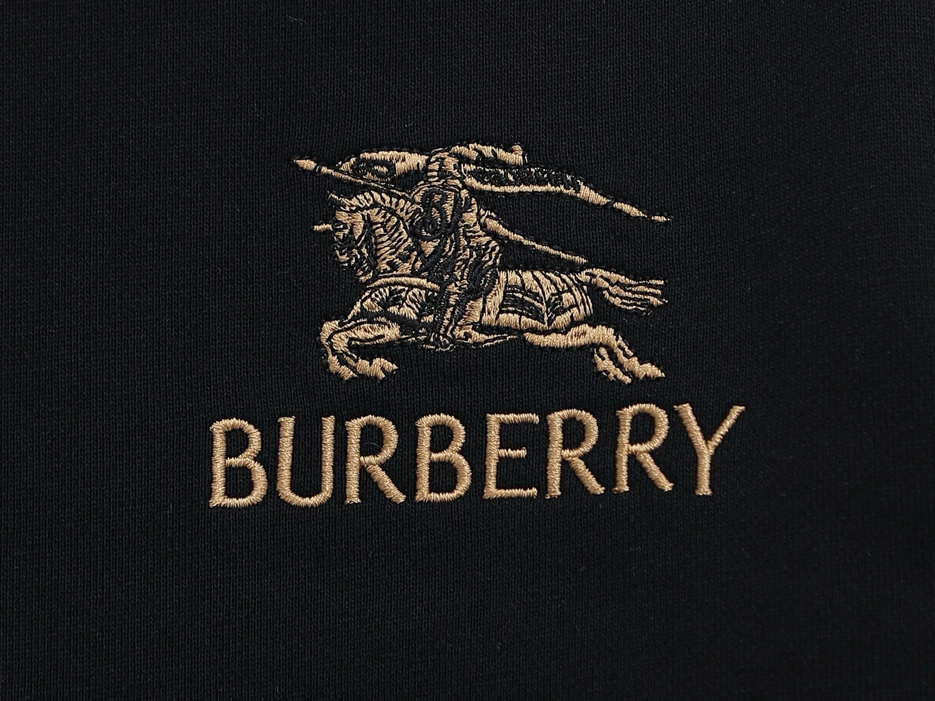 Matching crew neck cotton sweatshirt