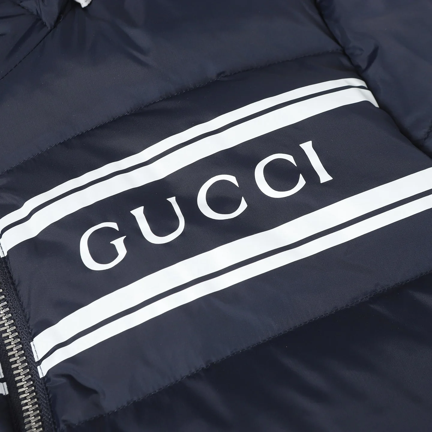 Detachable hooded down jacket