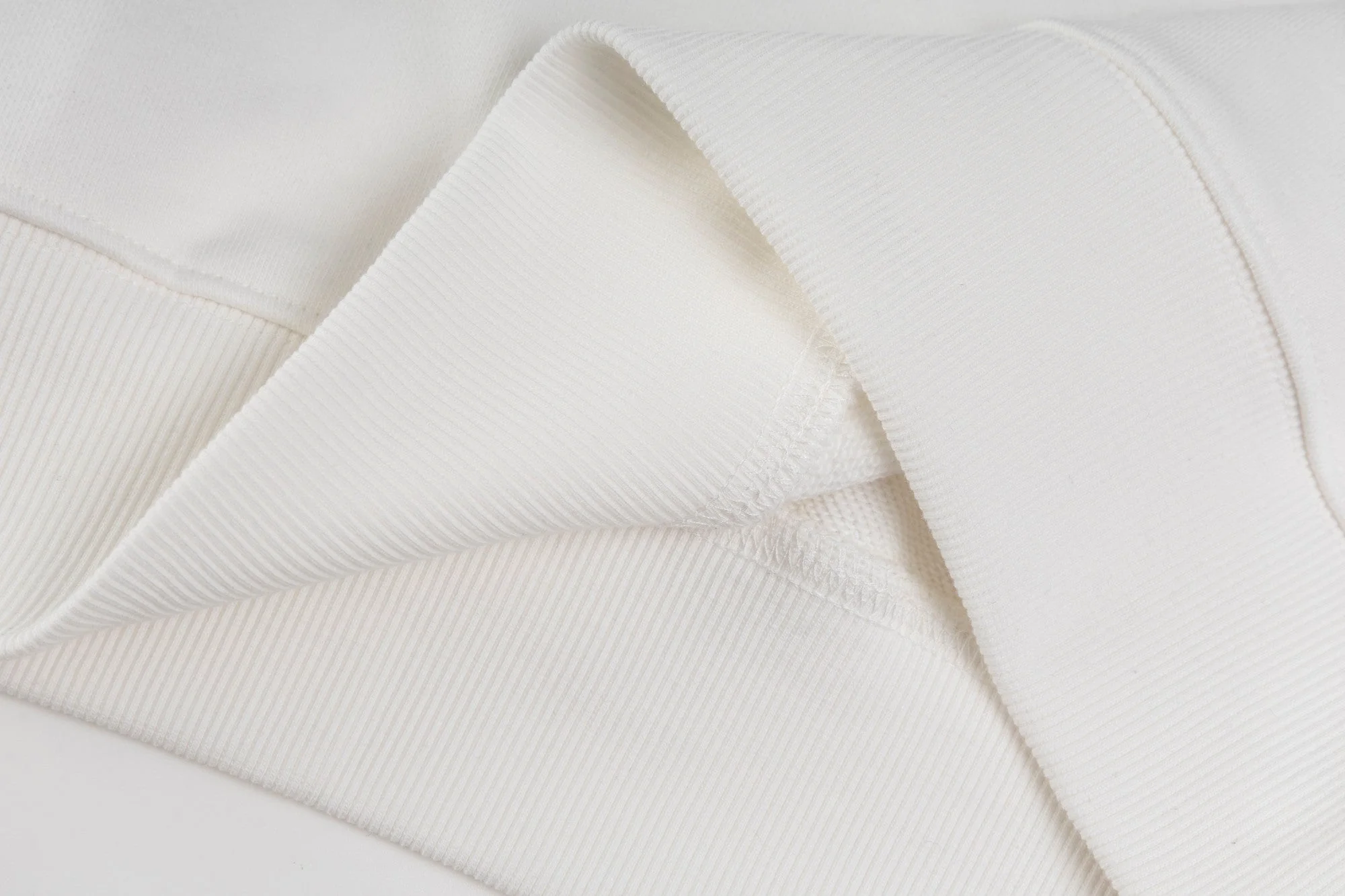 Double-sided embroidered round neck cotton sweatshirt