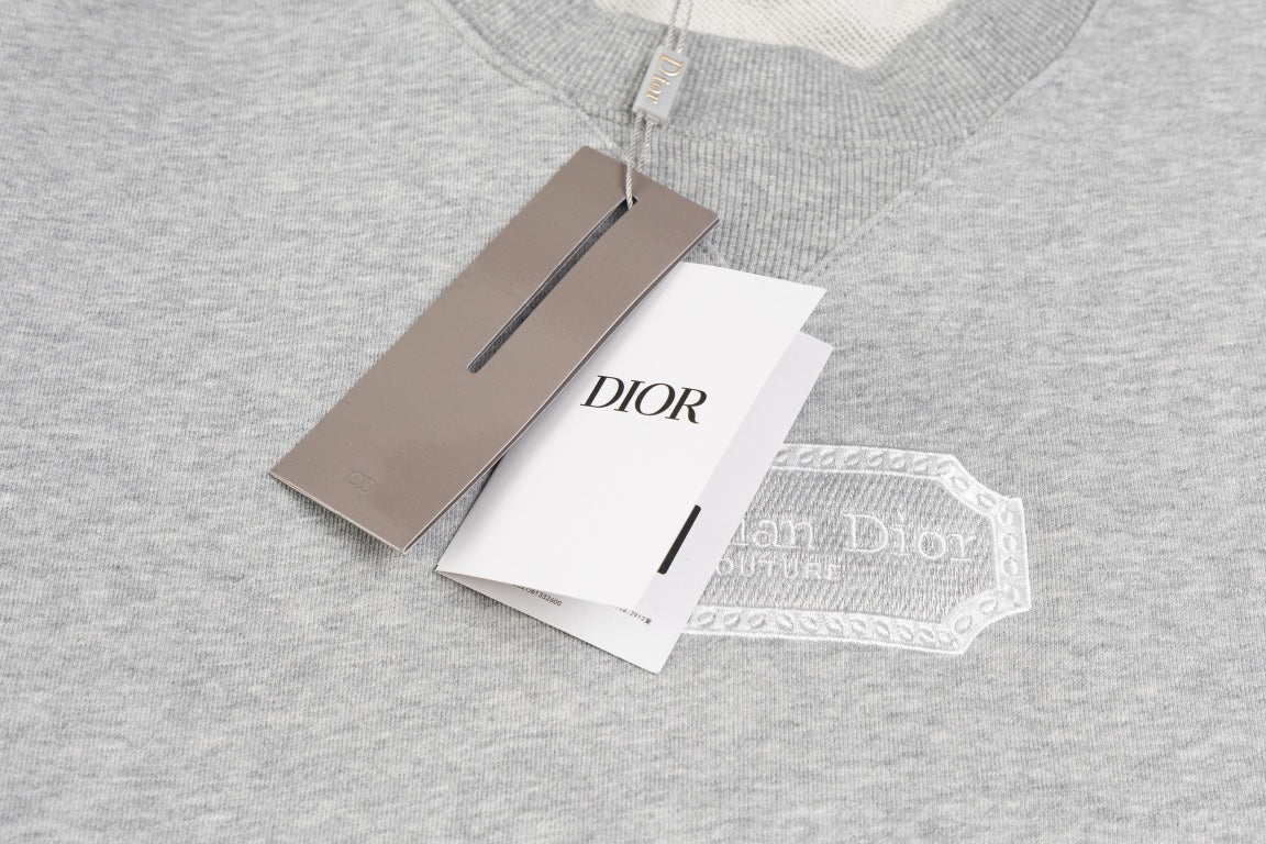 Embroidered crew neck cotton sweatshirt