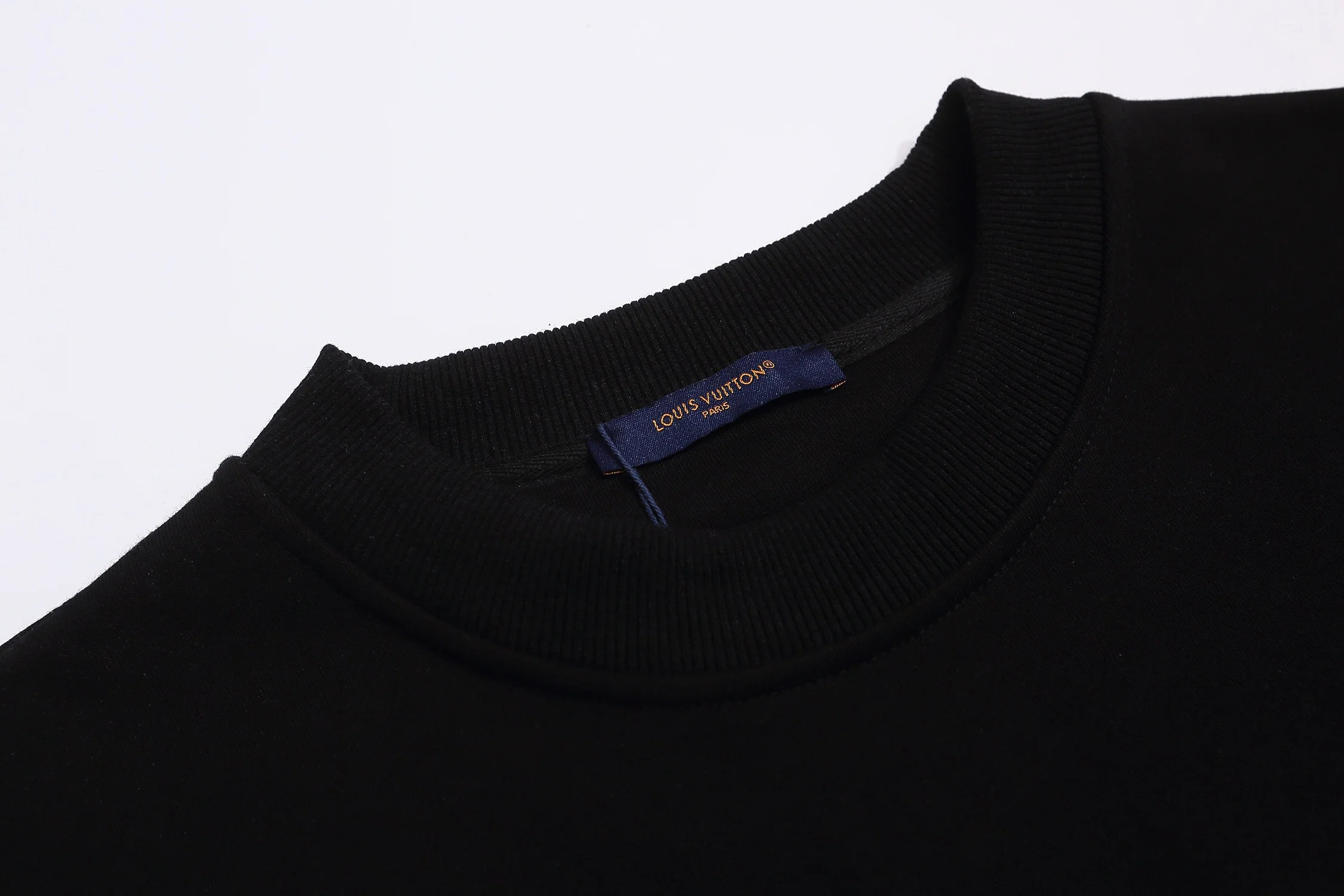 Embroidered cotton sweatshirt