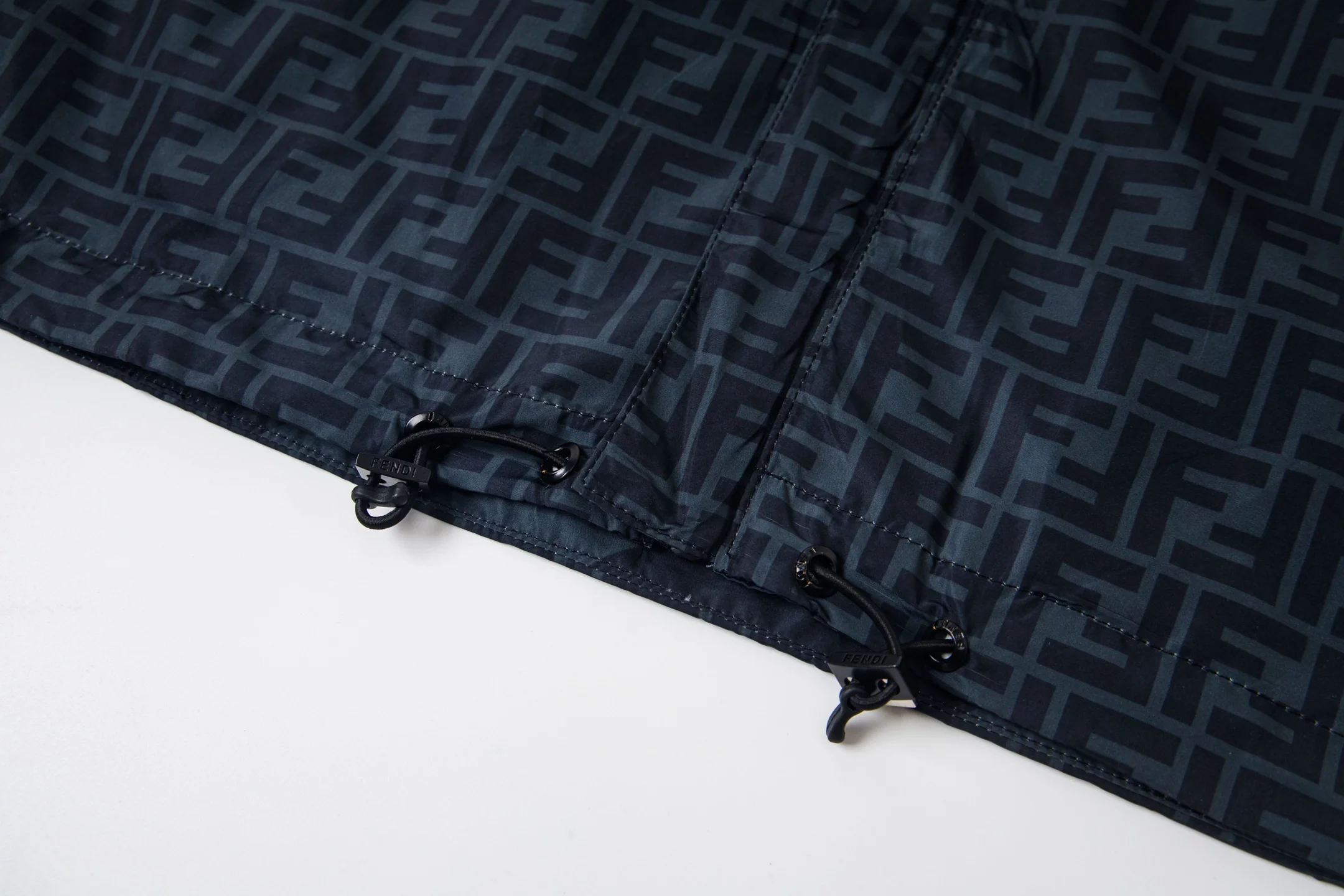 Double-faced silk jacquard jacket