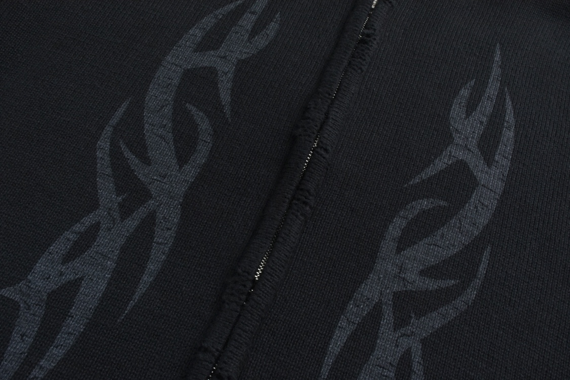 Knitted flame cashmere coat