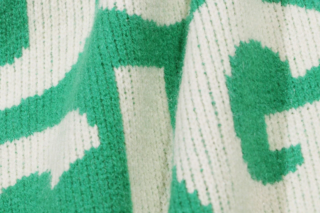 Knitted cashmere sweatshirt