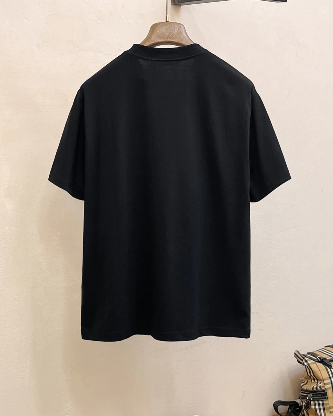 Embroidered rainbow T-shirt