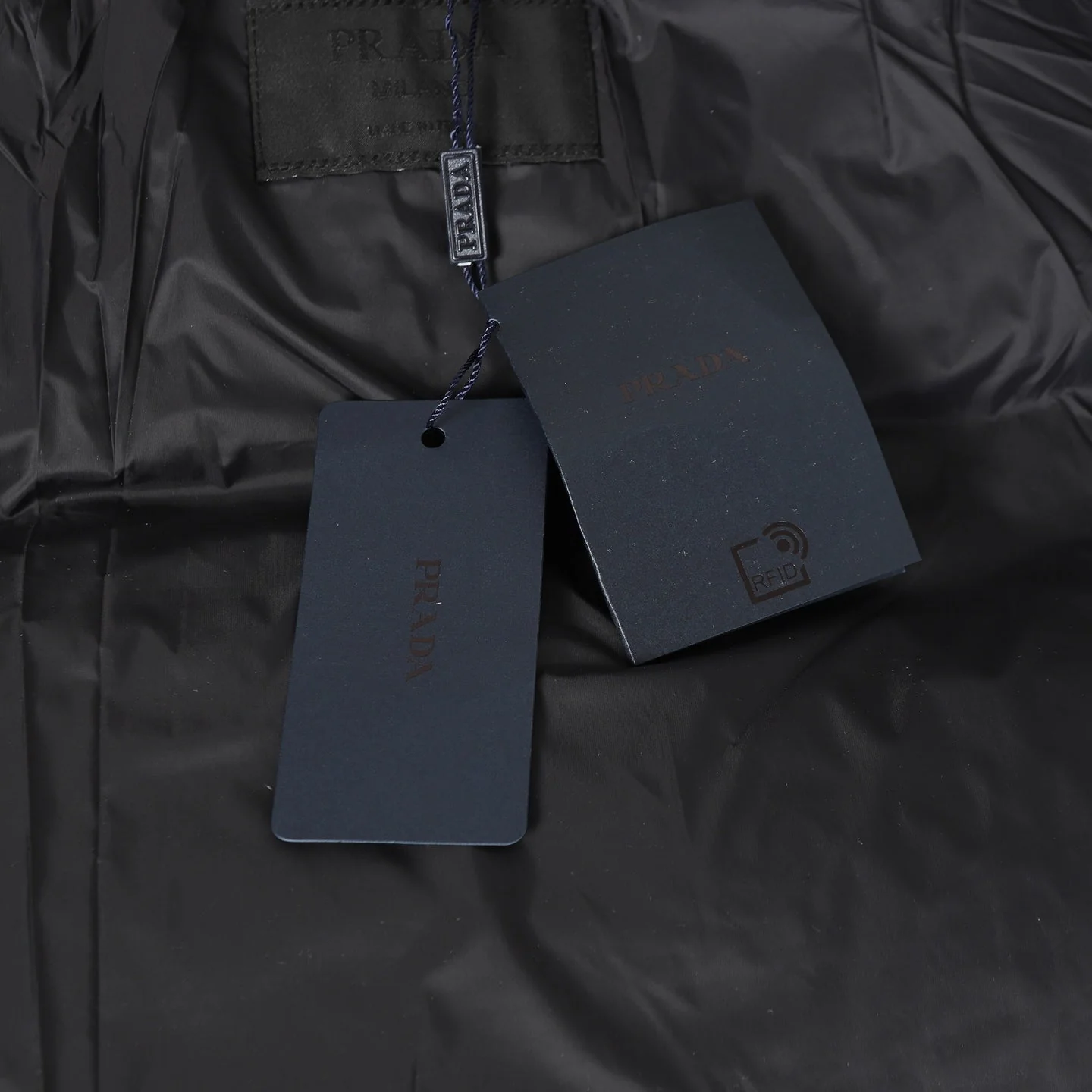 Detachable hood down jacket