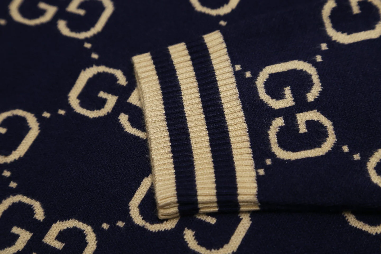 knitted jacquard sweatshirt