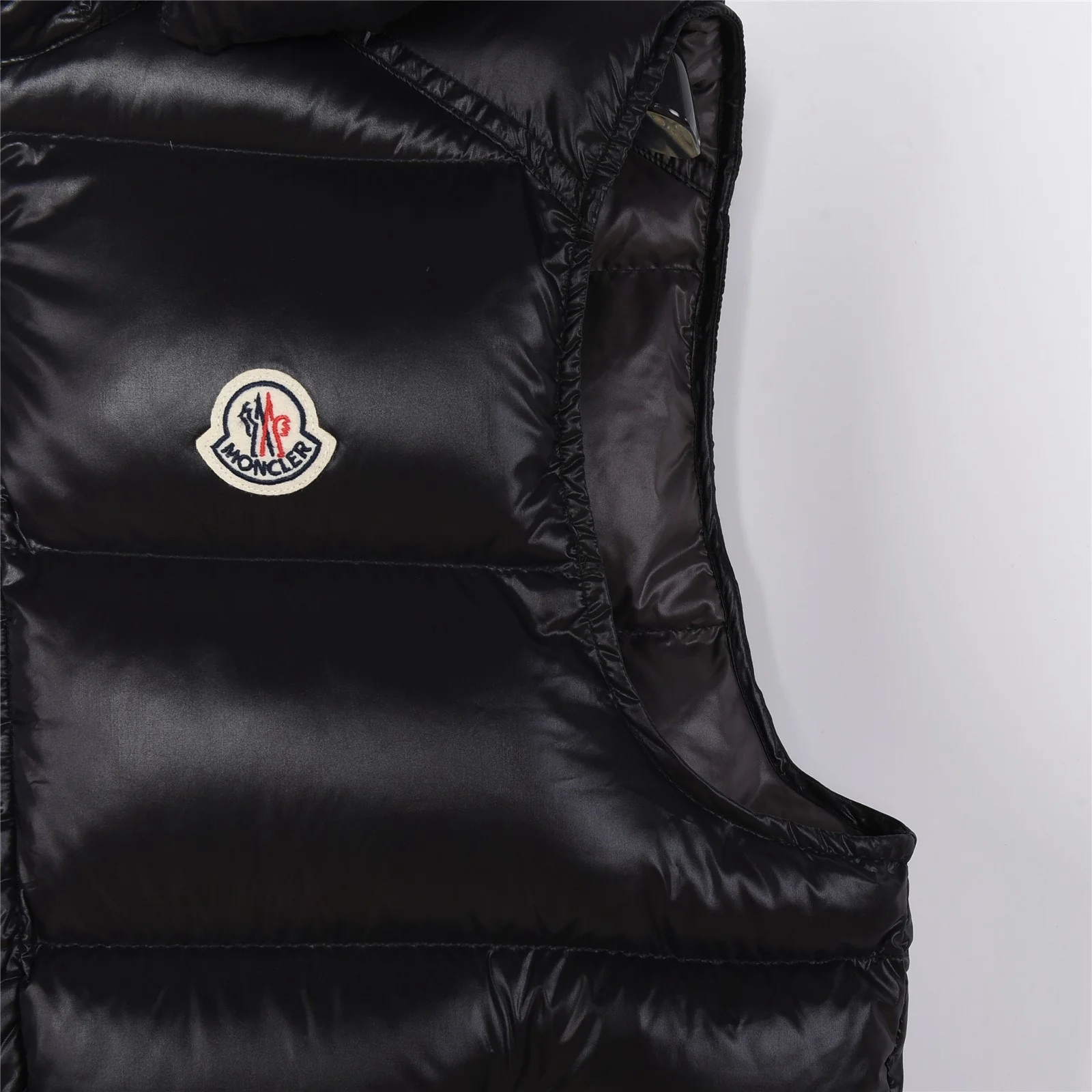 15D nylon hooded down vest