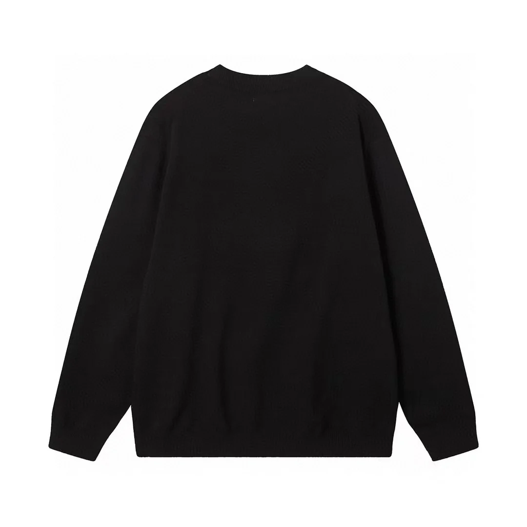 Crew neck cashmere sweater
