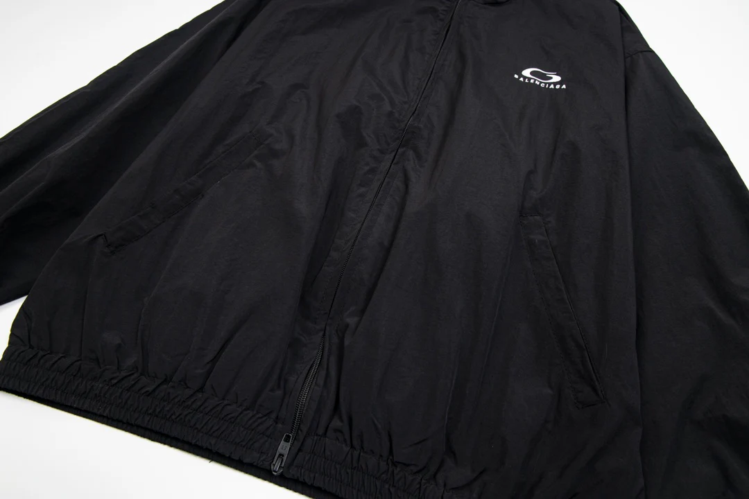 Waterproof nylon jacket
