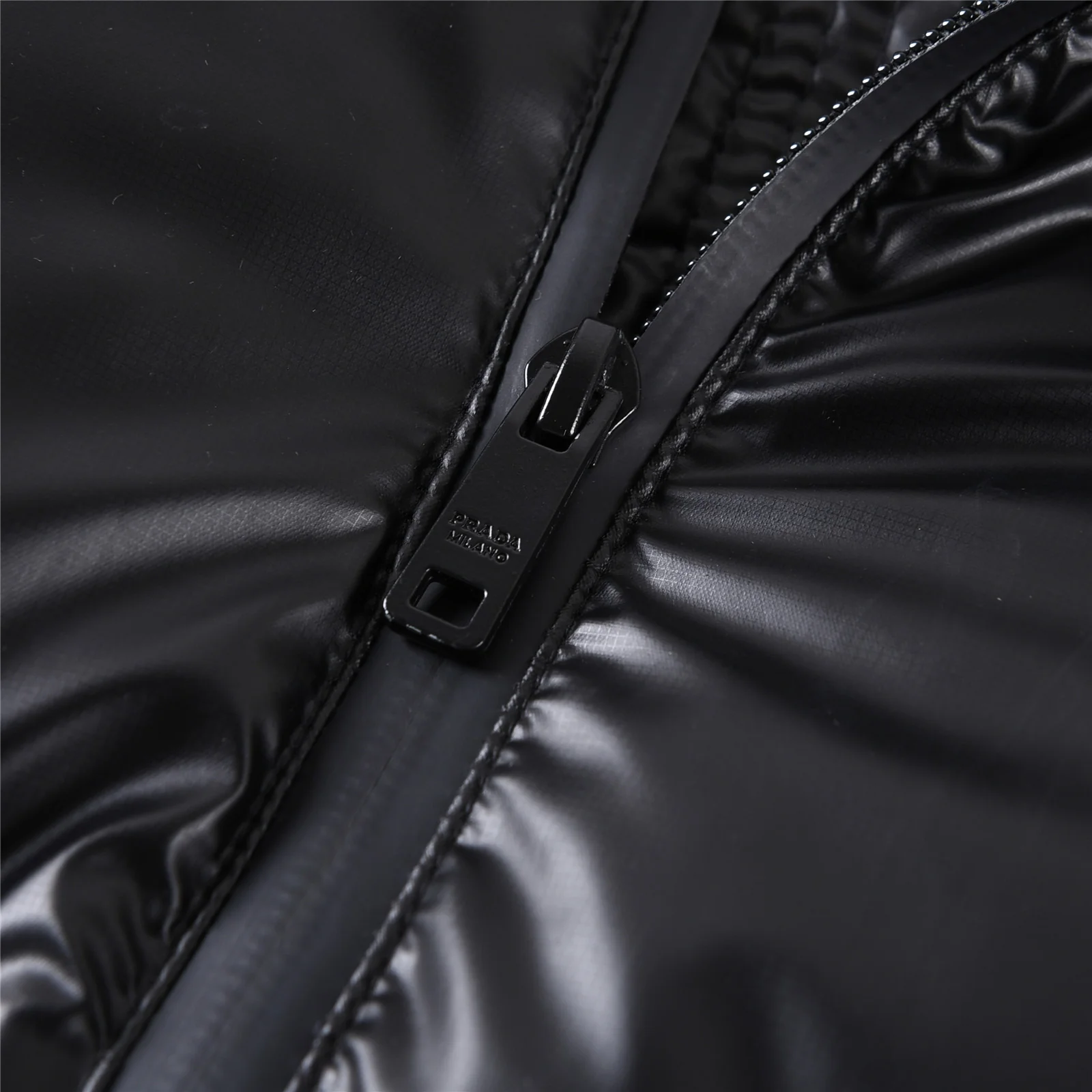 Stylish down hooded jacket