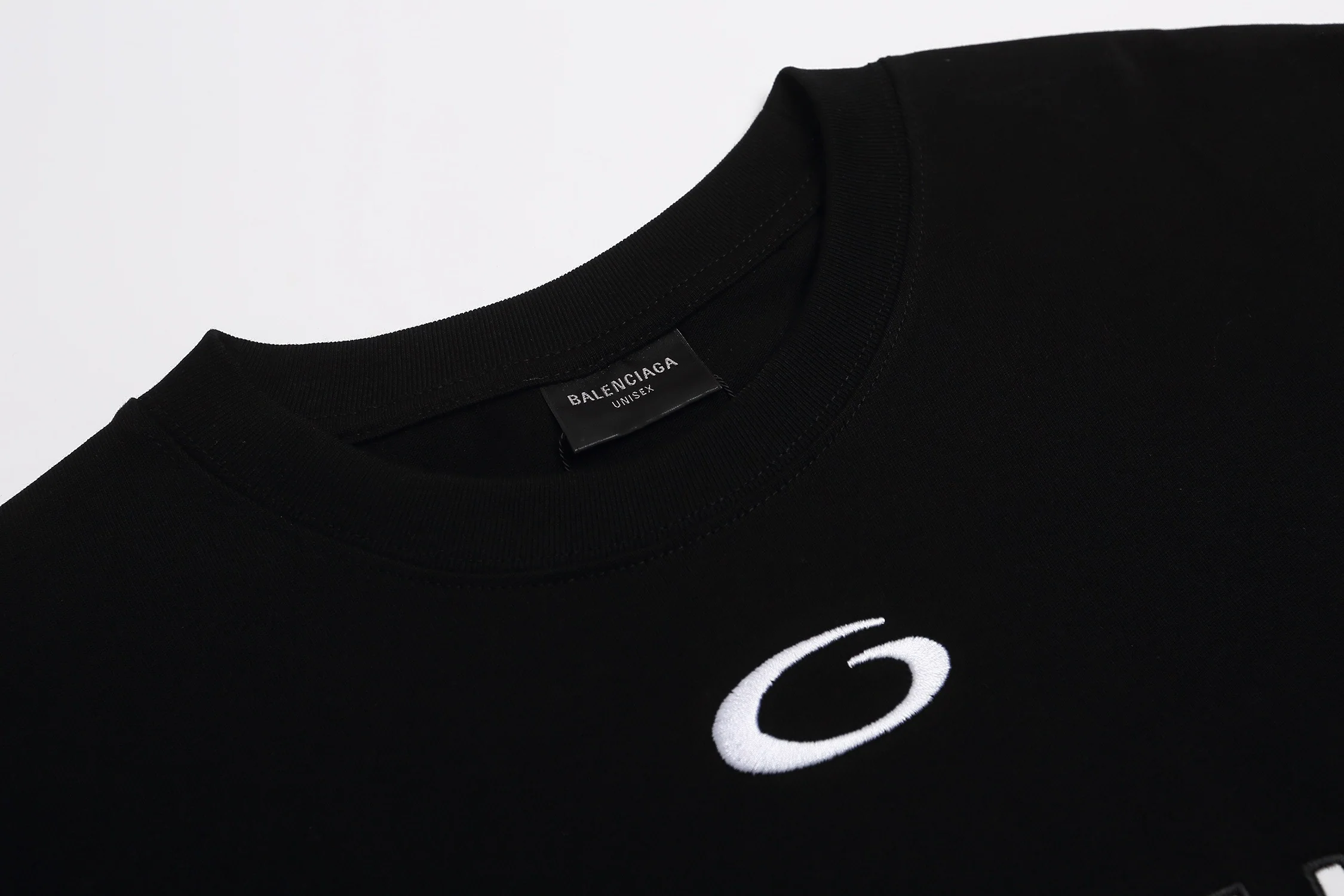 Embroidered cotton sweatshirt