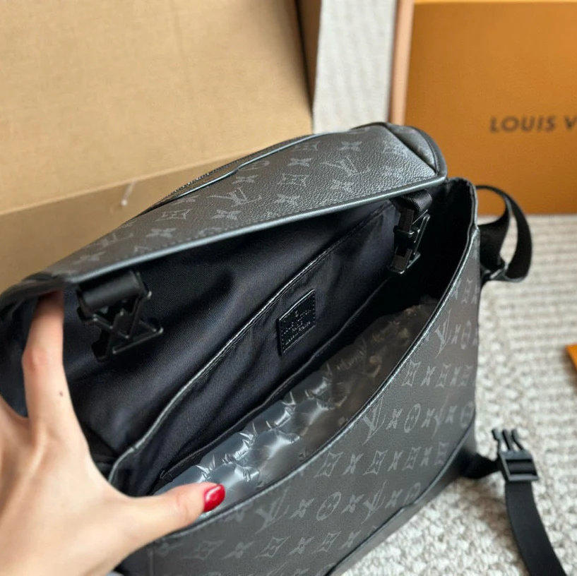 Black Floral Double-Button Messenger Bag