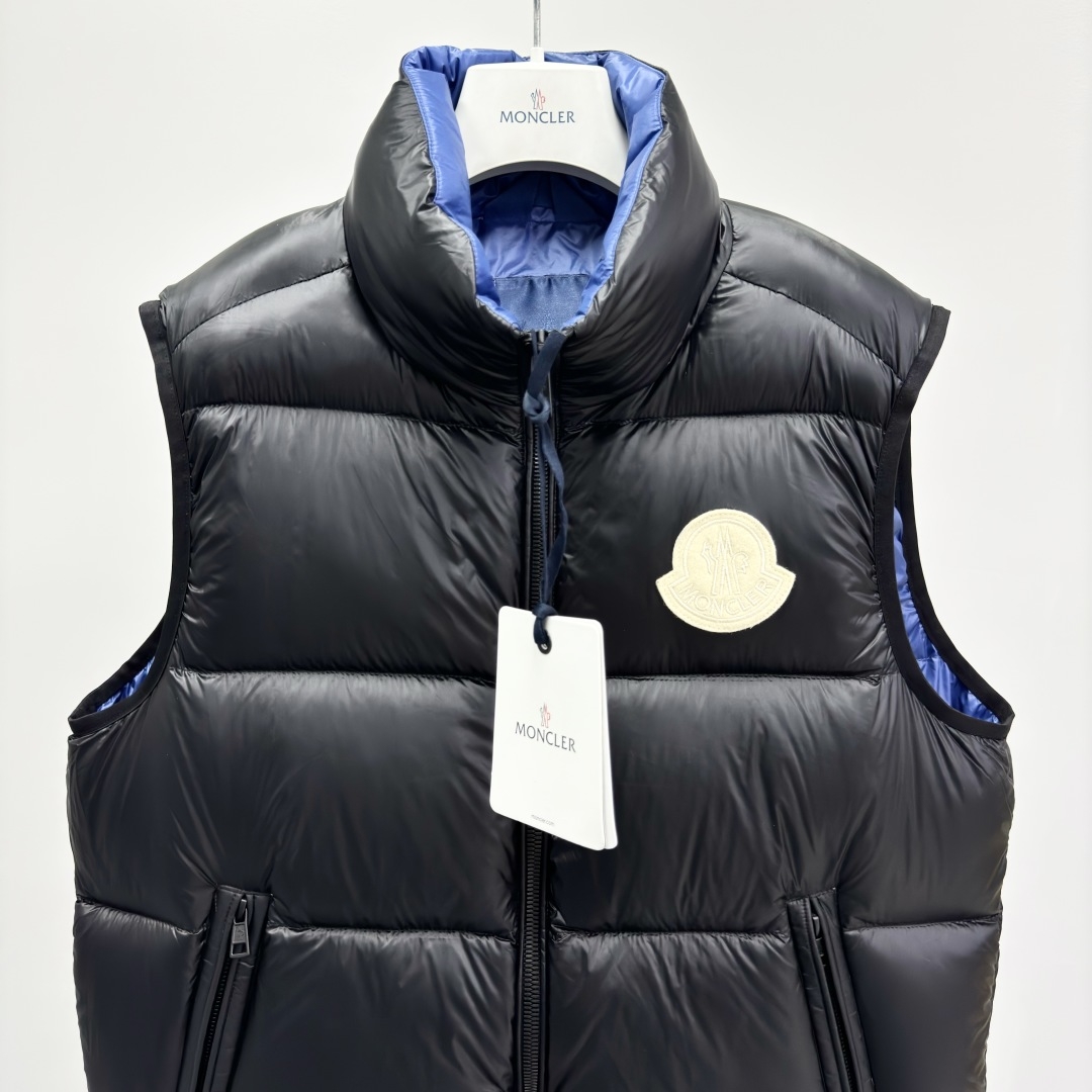 Stand collar zipper down vest