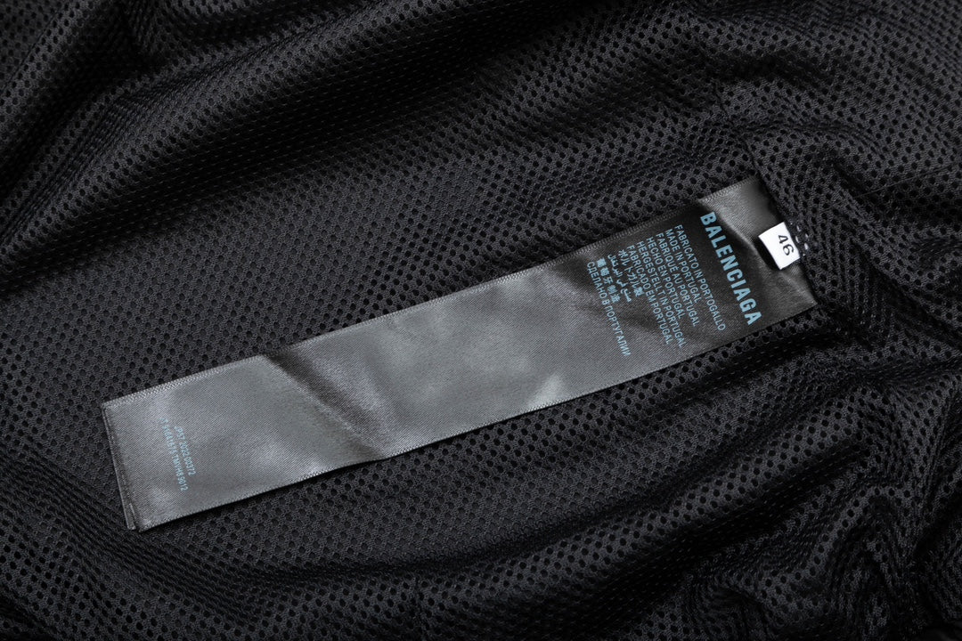 Waterproof nylon jacket