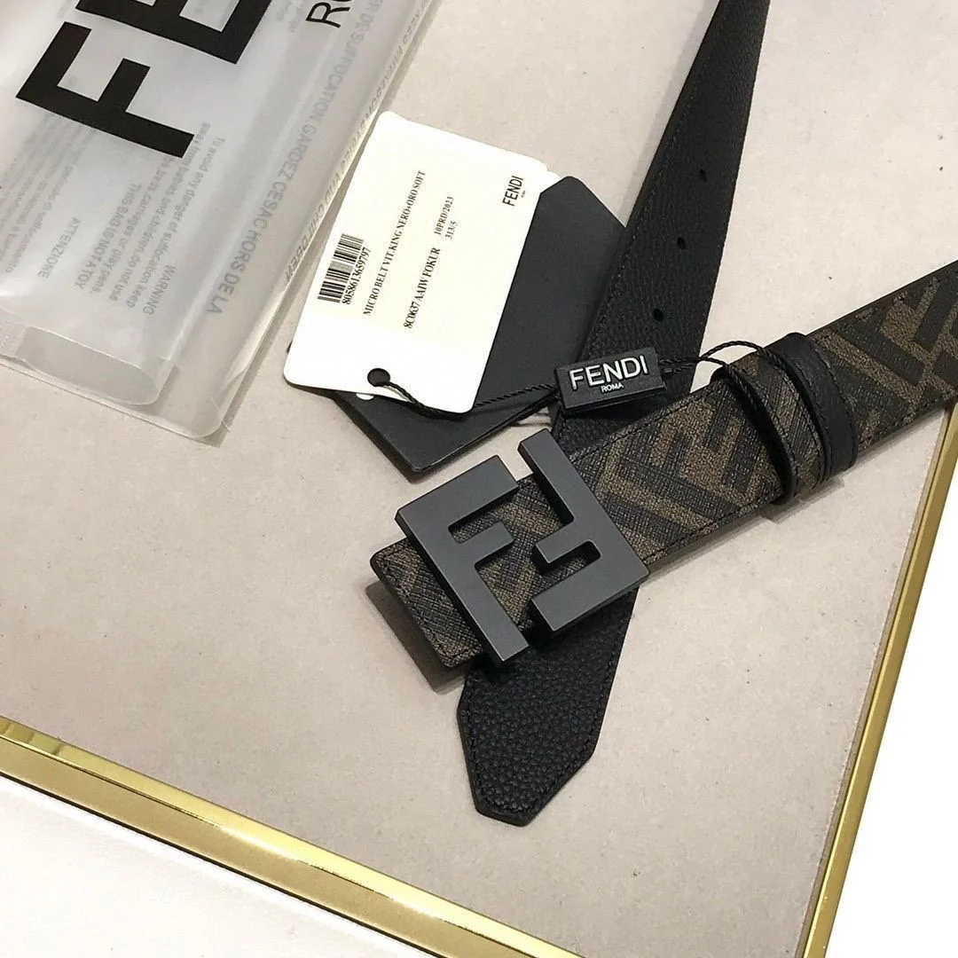 Double-sided leather belt