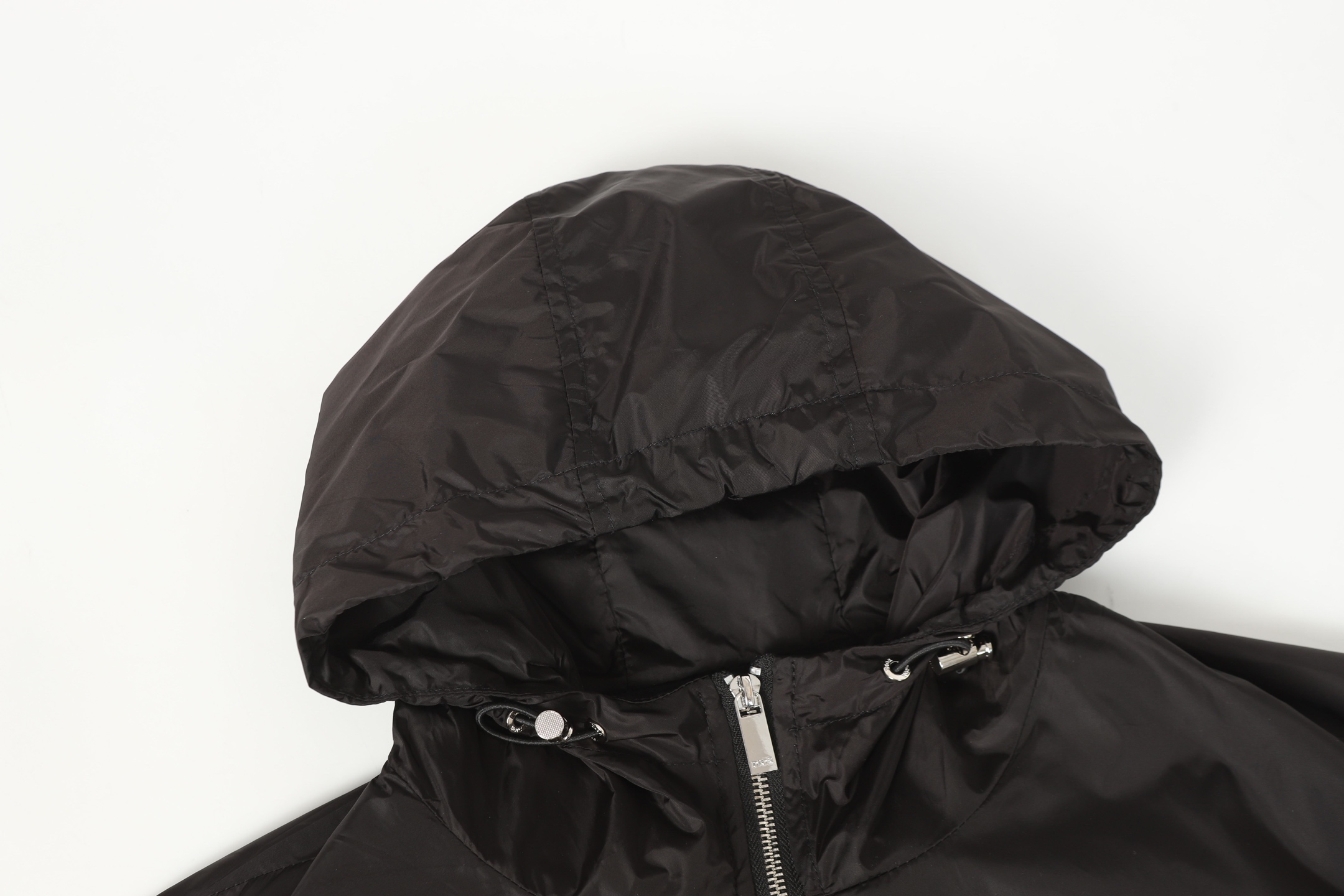 All-over print patchwork hooded jacket